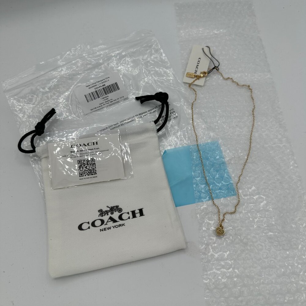 Coach Gold Heart Pendant Necklace Signature “C” Charm 18” Chain NWT Dust Bag